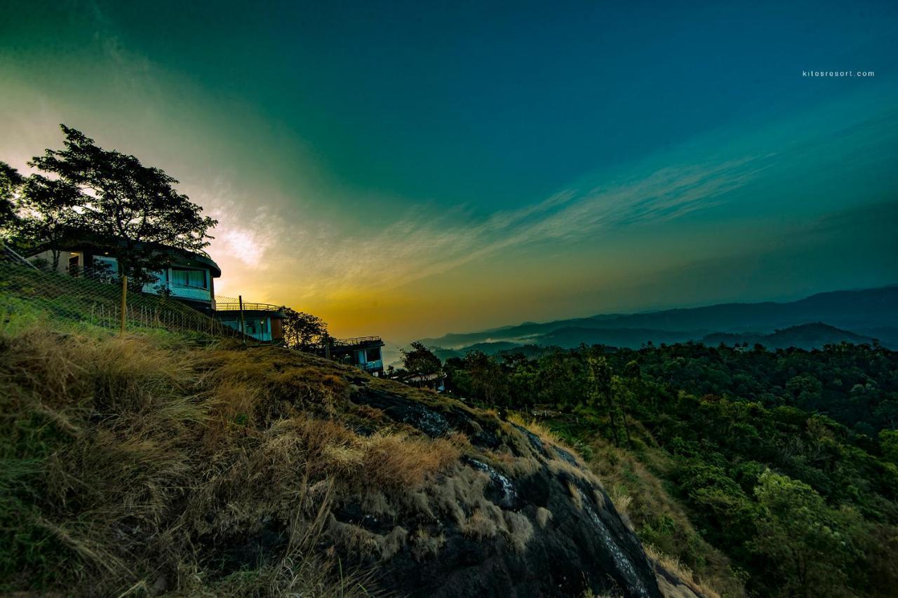 Haze And Kites Resort Munnar Exterior photo