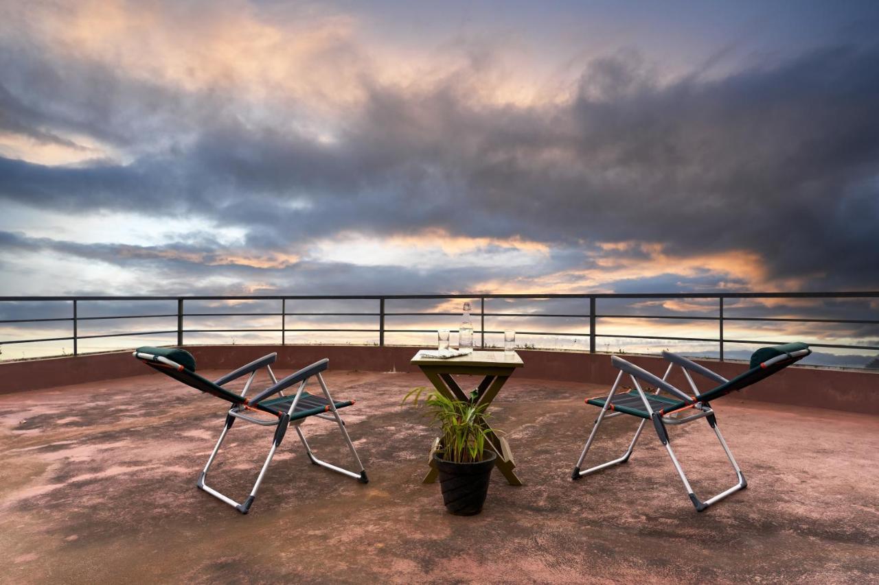 Haze And Kites Resort Munnar Exterior photo