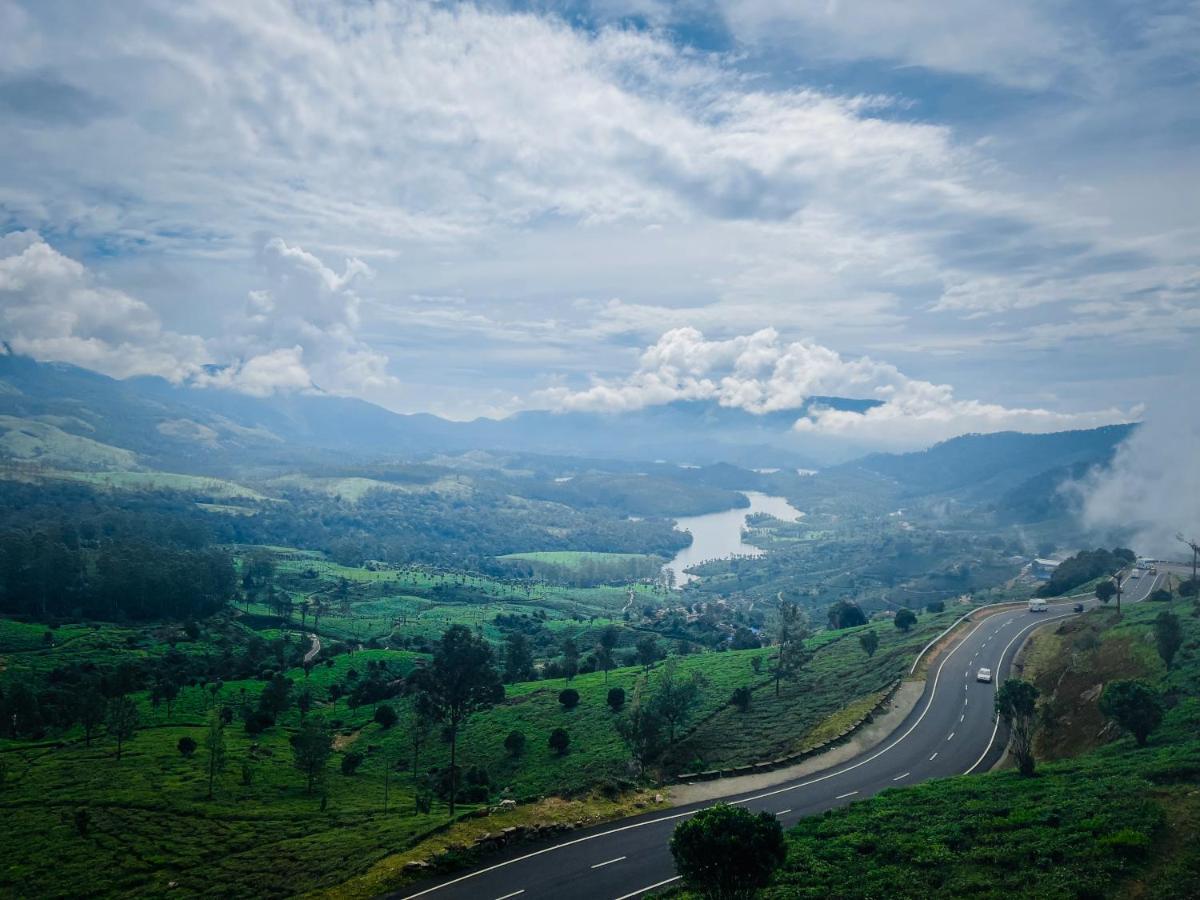 Haze And Kites Resort Munnar Exterior photo