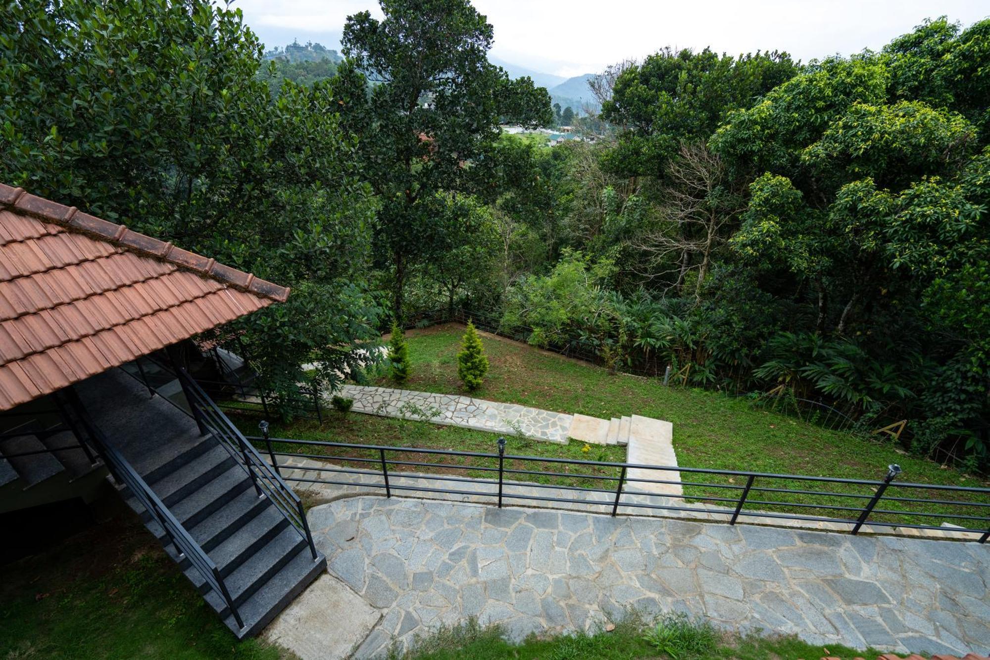 Haze And Kites Resort Munnar Exterior photo