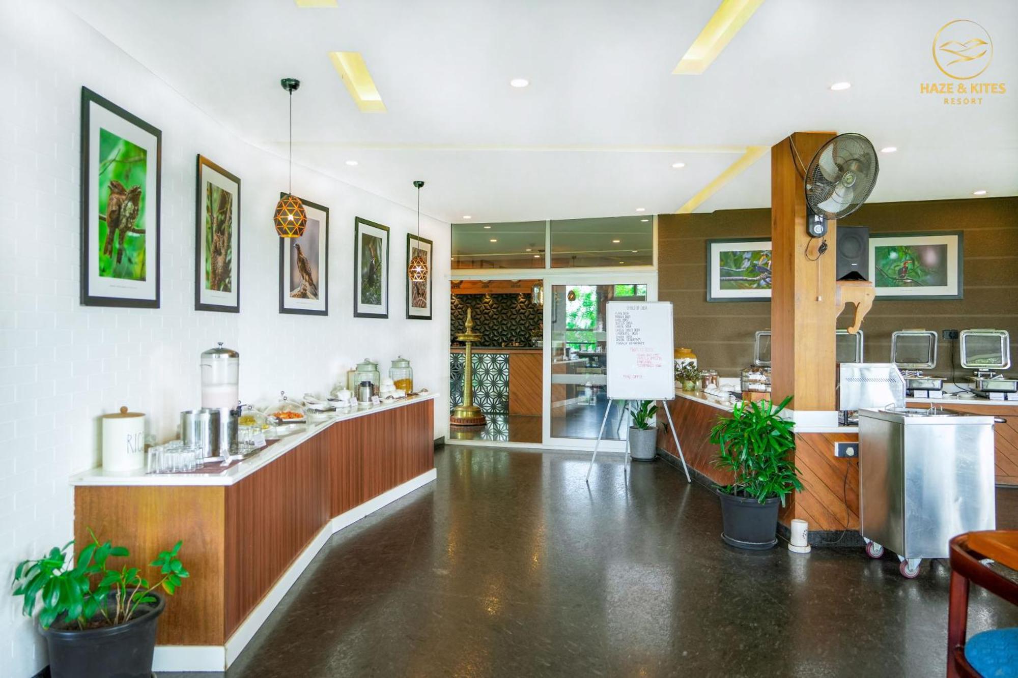 Haze And Kites Resort Munnar Exterior photo